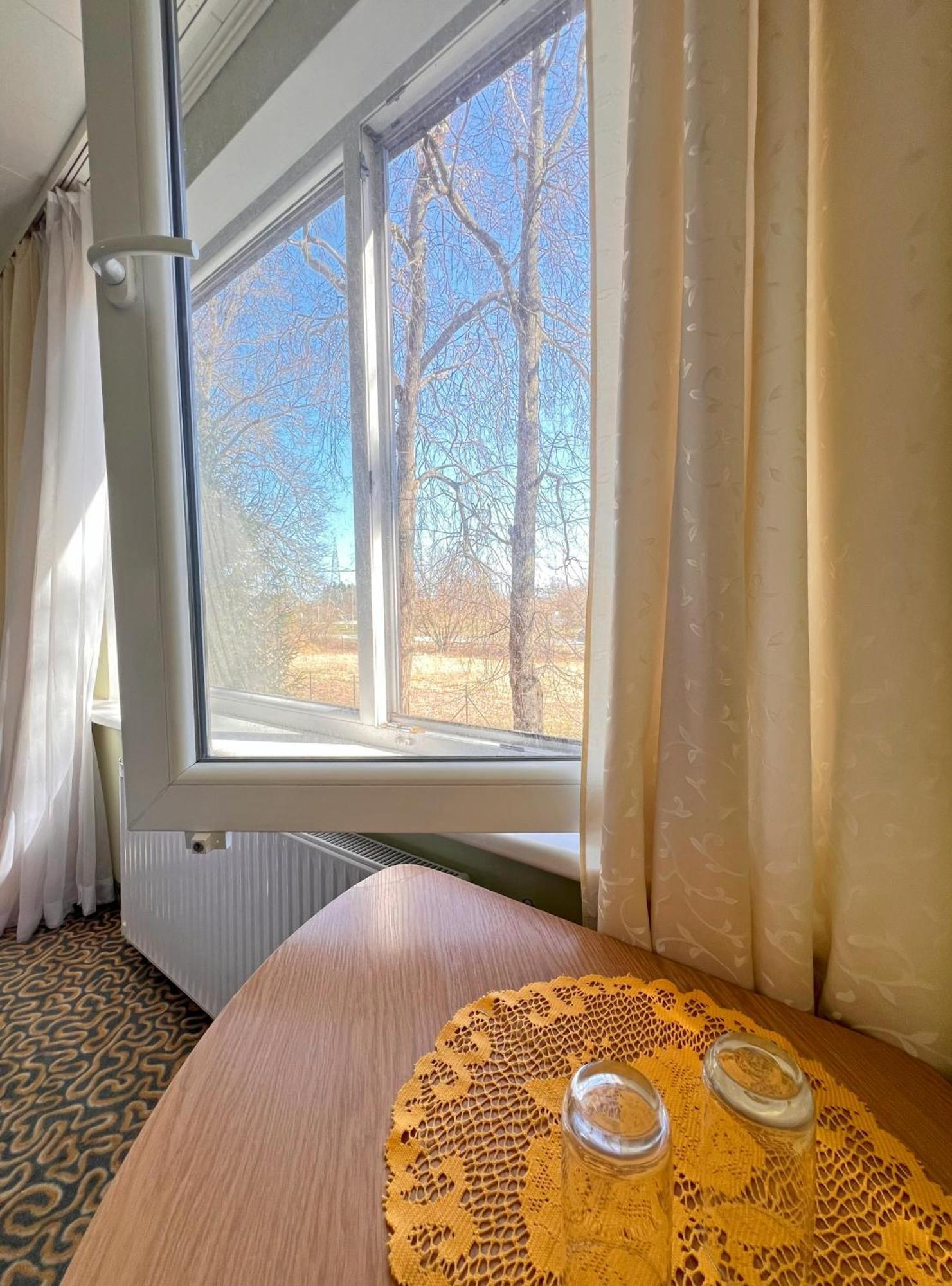 Park Hotel Ķekava Extérieur photo